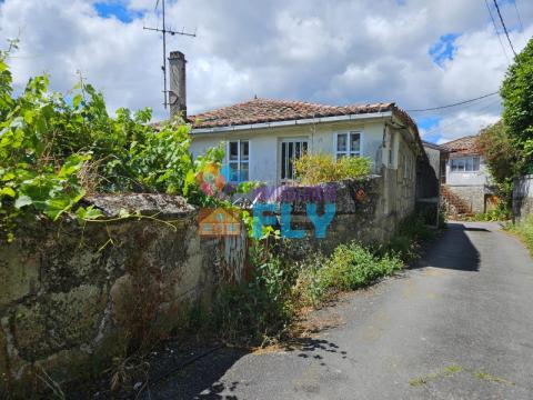 CASA A REFORMAR EN NOGUEIRA DE RAMUIN