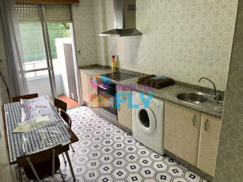 ESPECIAL ESTUDIANTES 2024-2025!!!! SE ALQUILA PISO DE 4 HABITACIONES  Y 2 BAÑOS!! ZONA UNIVERSIDAD!!