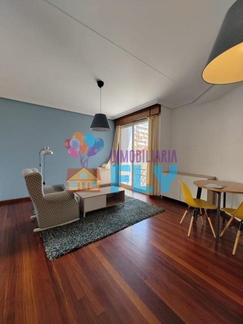 APARTAMENTO CON ESTANCIAS INDEPENDIENTES EN BEDOYA