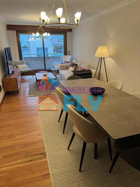 ¡TU HOGAR EN EL CENTRO DE VIGO! AMPLIO PISO EN CALLE BOLIVIA