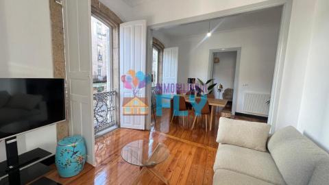 SE ALQUILA PISO A ESTRENAR JUNTO AL PUENTE ROMANO!!